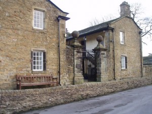 Alms Houses, Carleton